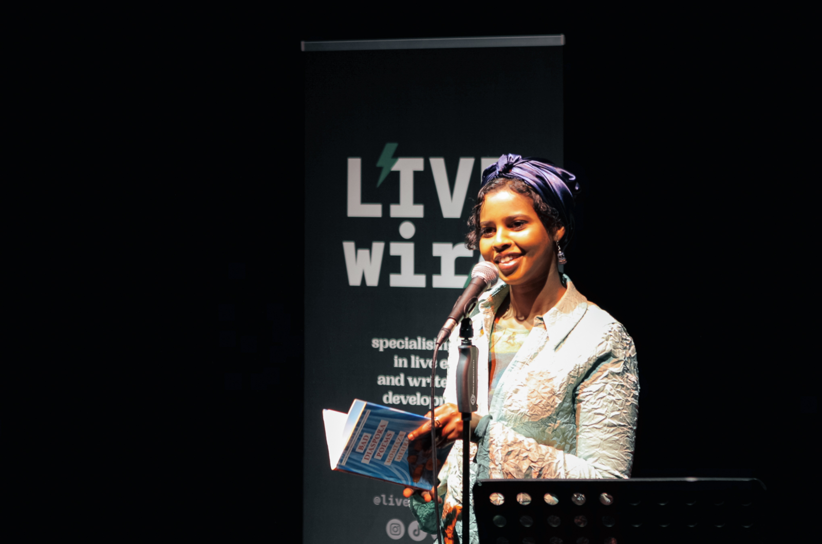 LIVEwire Poetry | Momtaza Mehri in Manchester
